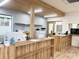 らら薬局 与原店